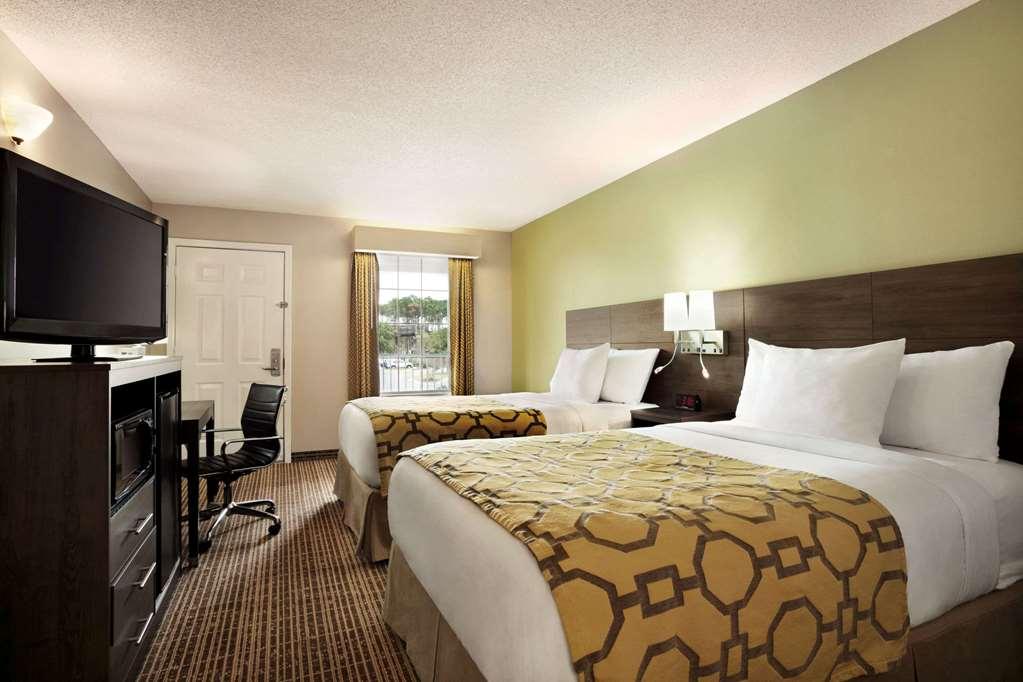 Baymont By Wyndham Kingsland Hotell Rom bilde