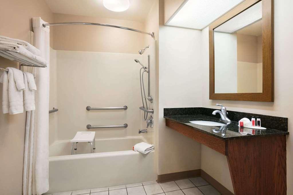 Baymont By Wyndham Kingsland Hotell Rom bilde