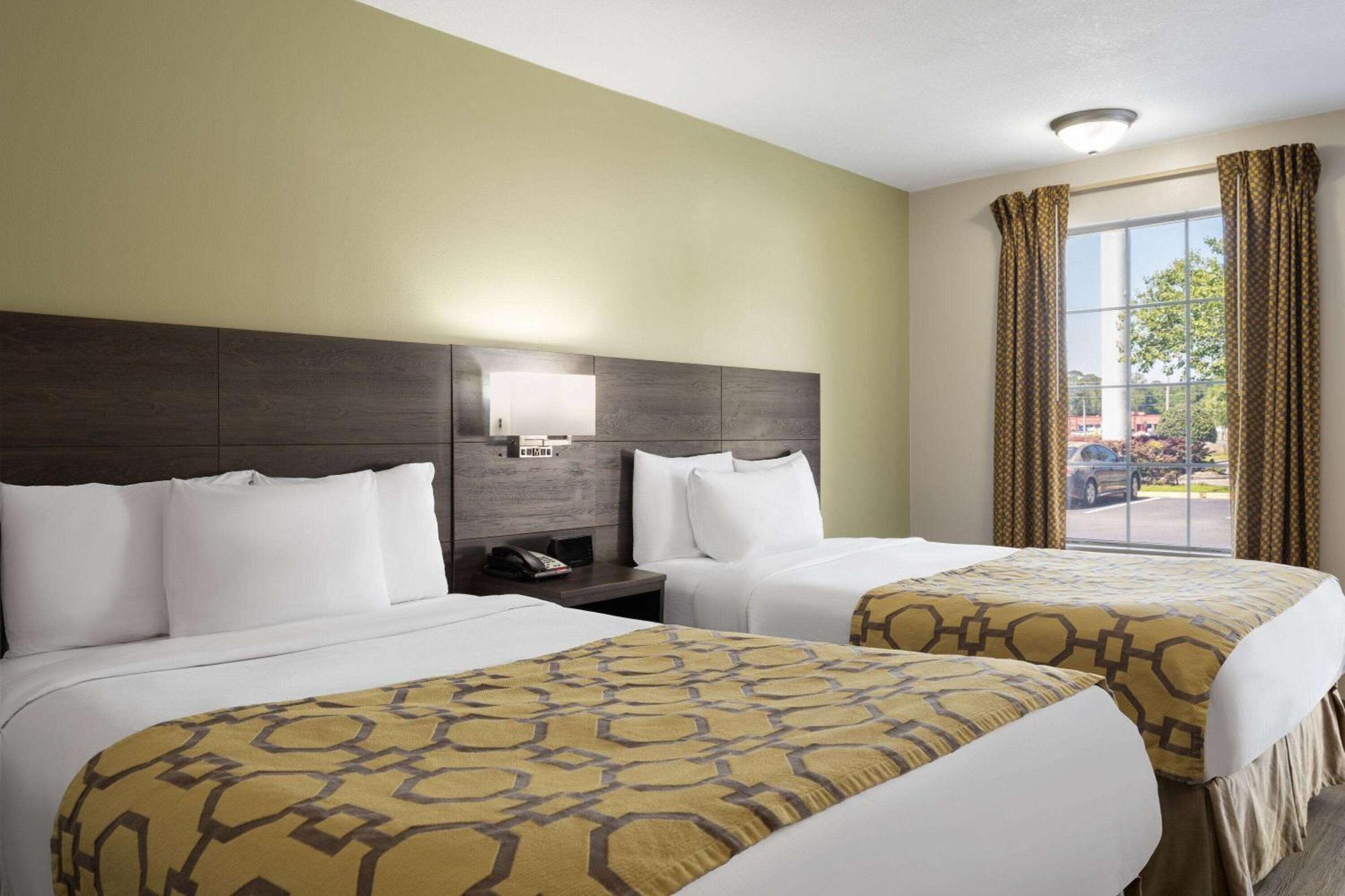 Baymont By Wyndham Kingsland Hotell Eksteriør bilde