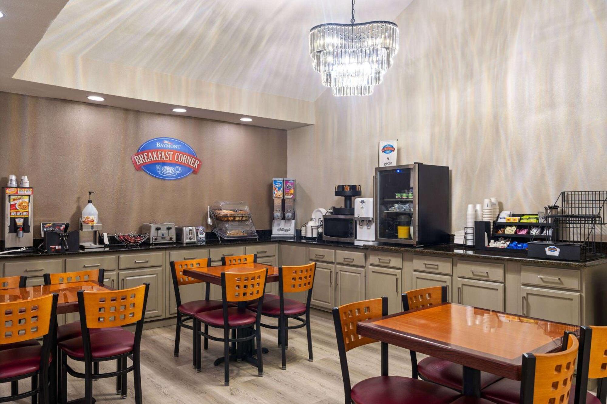 Baymont By Wyndham Kingsland Hotell Eksteriør bilde